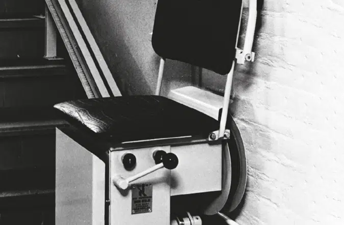 In 1968 ontwikkelde Otolift zijn eerste traplift.