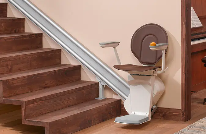 In 2007 ontwikkelde Otolift een speciale traplift voor rechte trappen.
